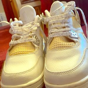 Jordan Retro 4